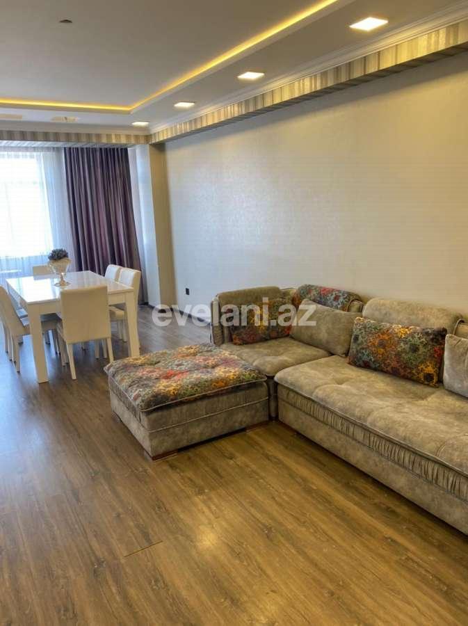 Satılır, yeni tikili, 3 otaqlı, 110 m², İnşaatçılar m.