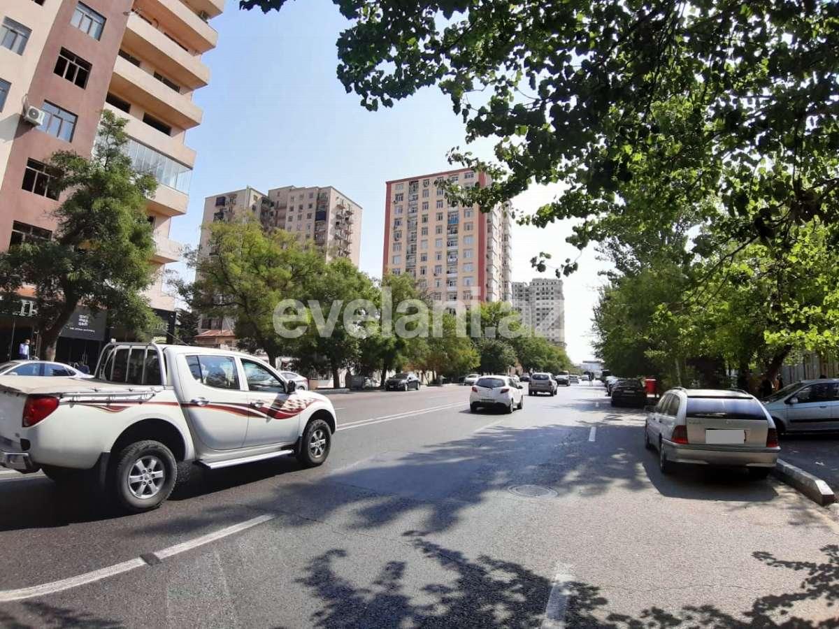 Kirayə verilir, ofis, 4 otaqlı, 214 m², Bakı, Yasamal r, Elmlər Akademiyası m.