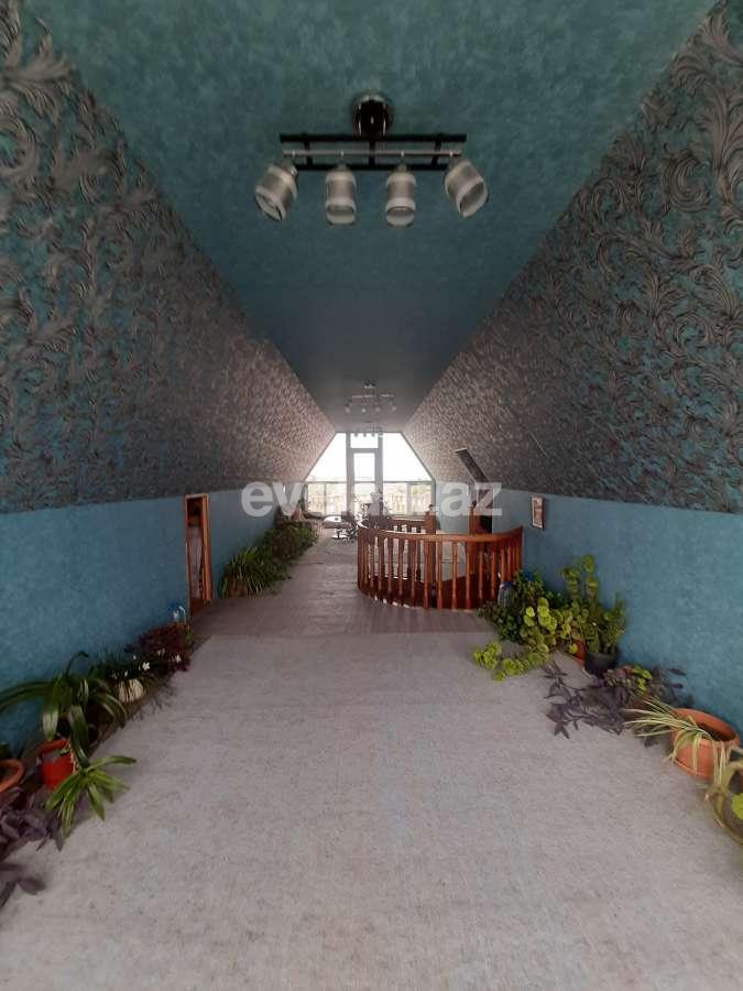 Продаётся, дом / дача, 6-комнаты, 300 m², Горадил p.