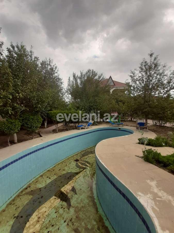 Продаётся, дом / дача, 6-комнаты, 300 m², Горадил p.