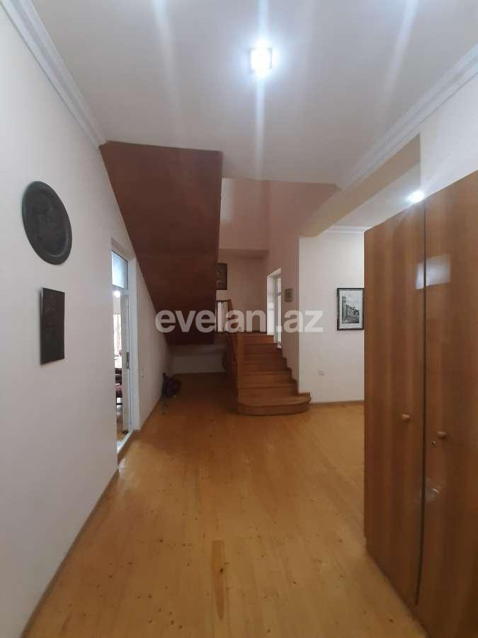 Продаётся, дом / дача, 6-комнаты, 300 m², Горадил p.