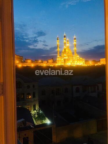 Продаётся, вторичка, 3-комнаты, 70 m², Насими m.