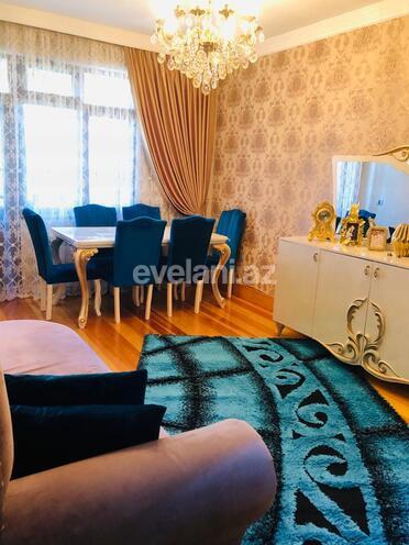 Продаётся, вторичка, 3-комнаты, 70 m², Насими m.