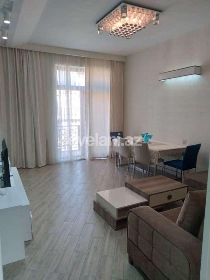 Kirayə verilir, yeni tikili, 2 otaqlı, 95 m², Bakı, Xətai r.