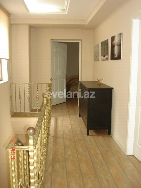 Kirayə verilir, ofis, 4 otaqlı, 175 m², Sahil m.