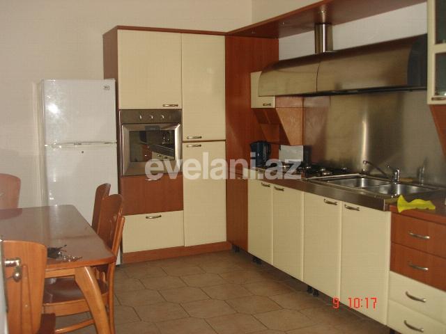 Kirayə verilir, ofis, 4 otaqlı, 175 m², Sahil m.