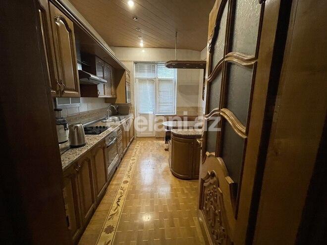 Satılır, yeni tikili, 4 otaqlı, 140 m², Bakı, Nizami r, Nizami m.