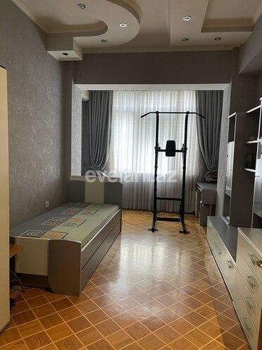 Satılır, yeni tikili, 4 otaqlı, 140 m², Bakı, Nizami r, Nizami m.