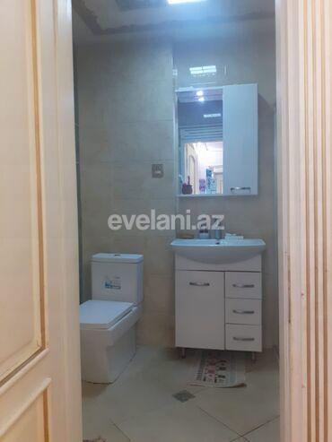 Satılır, köhnə tikili, 3 otaqlı, 80 m², Bakı, Nizami r, Qara Qarayev m.