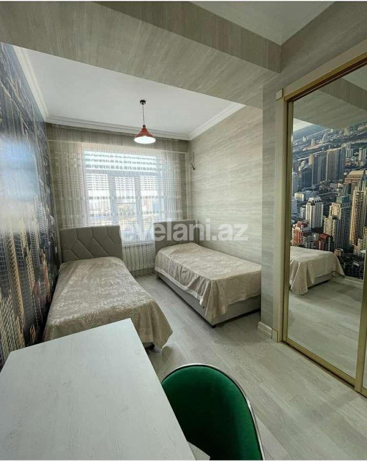 Satılır, yeni tikili, 3 otaqlı, 110 m², Bakı, Yasamal r, Elmlər Akademiyası m.