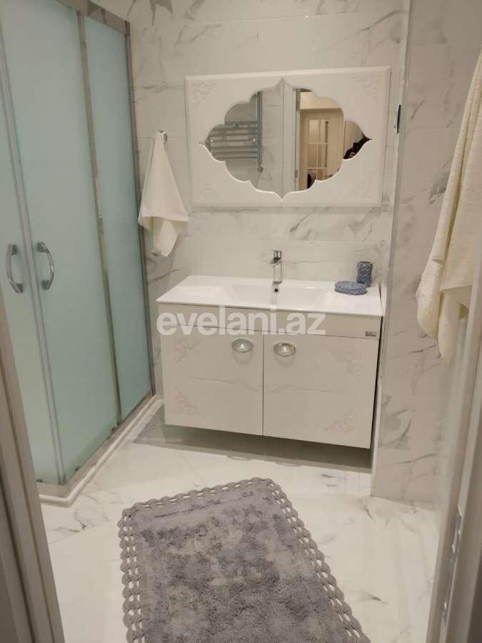 Kirayə verilir, yeni tikili, 3 otaqlı, 150 m², 28 may m.