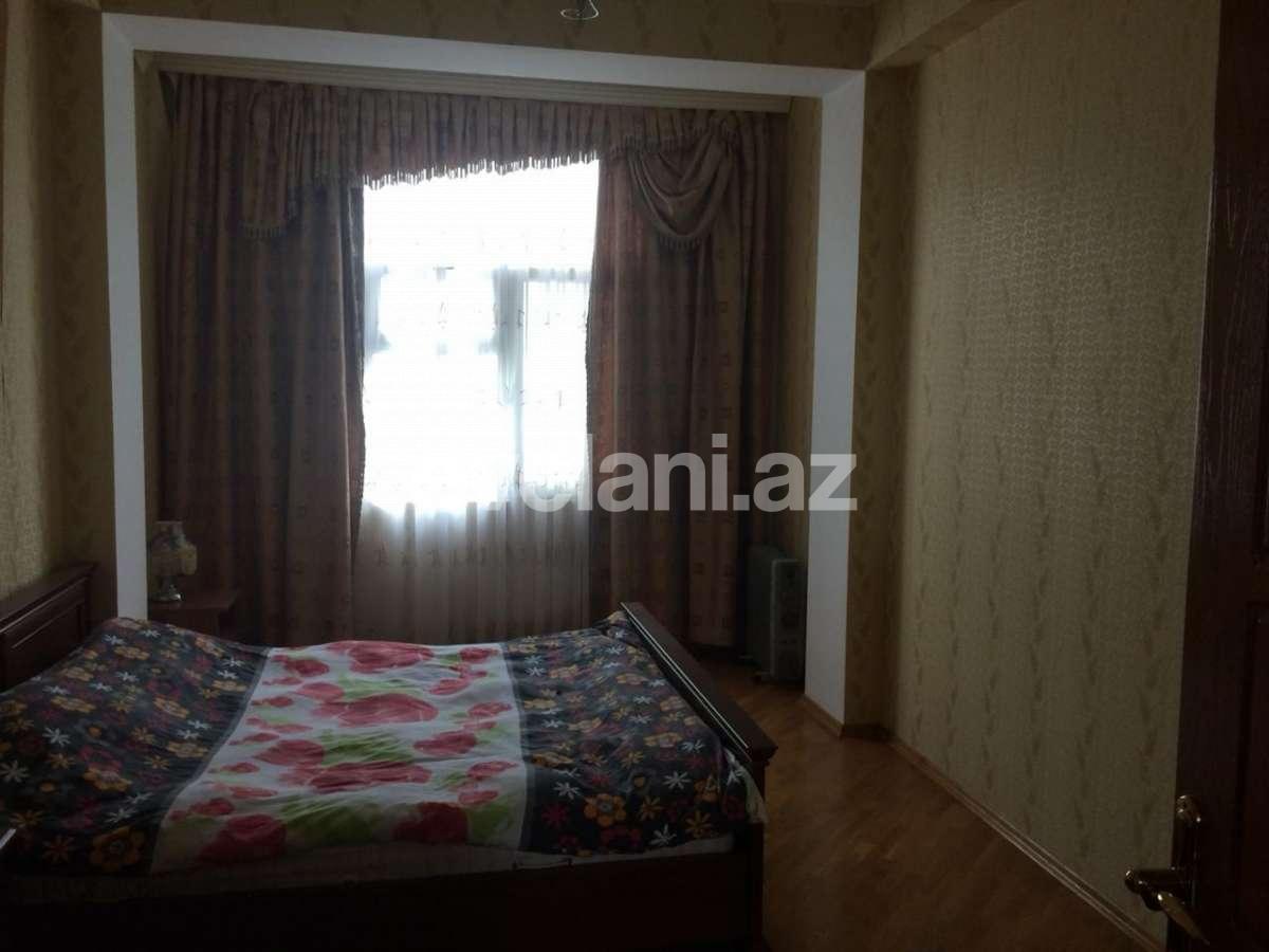 Rent, old building, 3 room, 110 m², Icheri Sheher m.