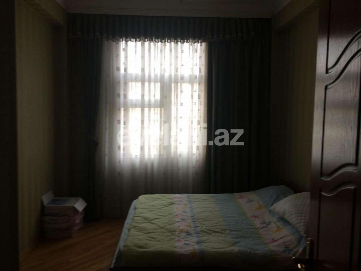 Rent, old building, 3 room, 110 m², Icheri Sheher m.