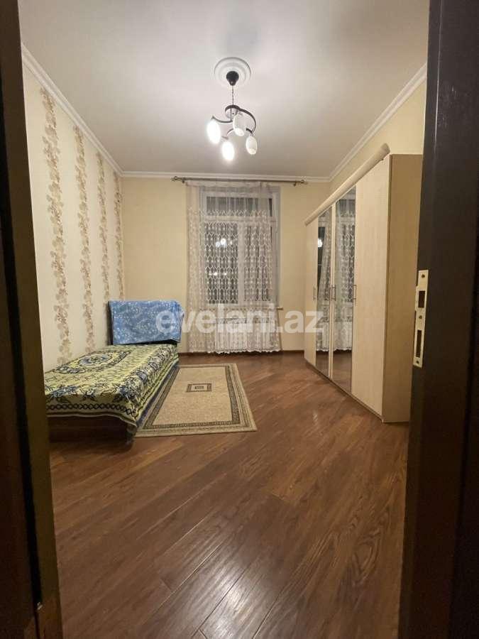 Satılır, köhnə tikili, 3 otaqlı, 90 m², Sahil m.