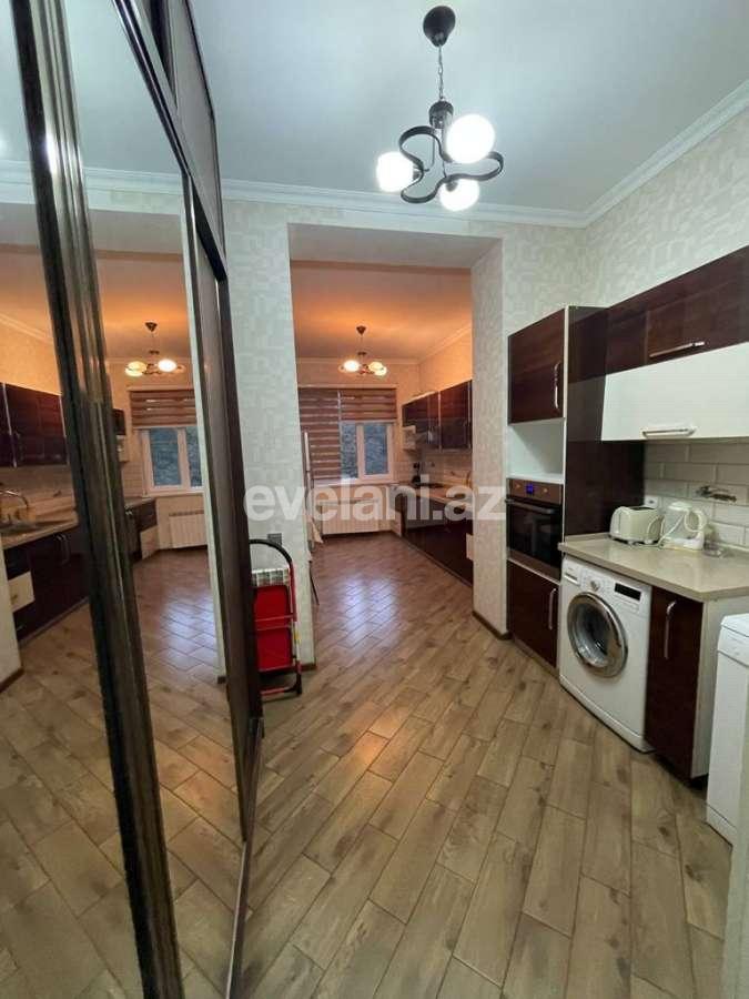 Satılır, köhnə tikili, 3 otaqlı, 90 m², Sahil m.