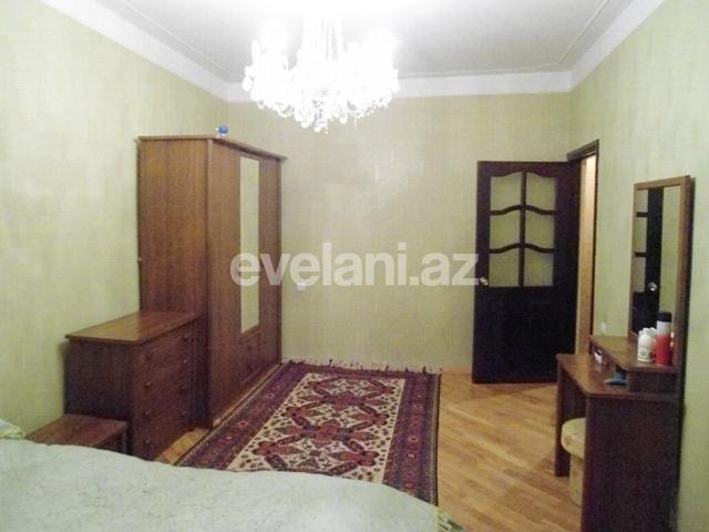 Satılır, köhnə tikili, 4 otaqlı, 110 m², Bakı, Yasamal r.