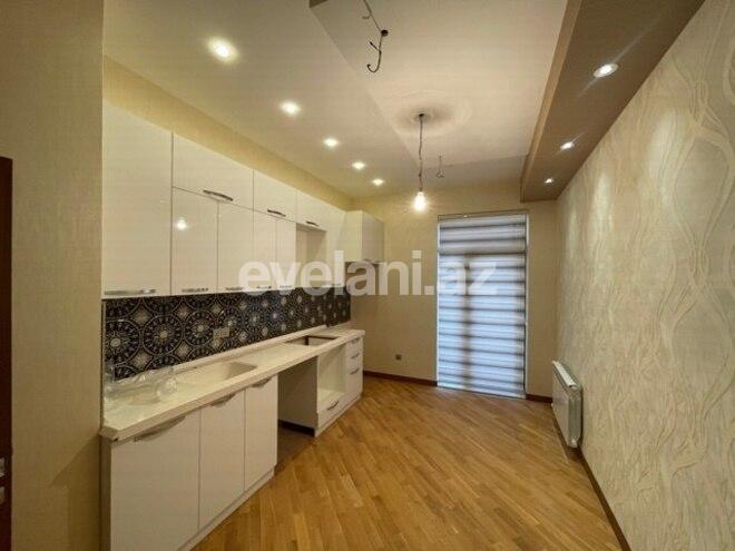 Satılır, yeni tikili, 3 otaqlı, 143 m², Şah İsmayıl Xətai m.