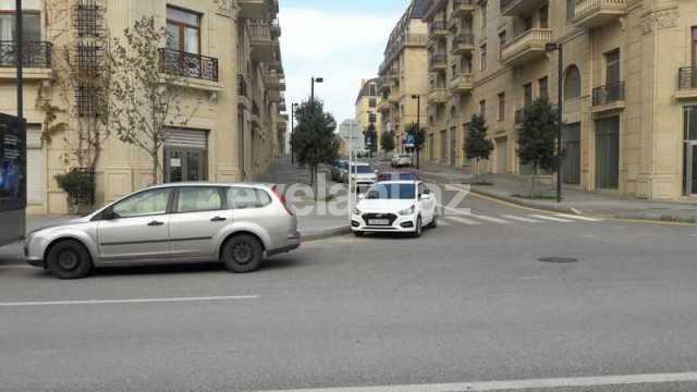 Сдаётся, объект, 700 m², Баку, Хатаинский r, Шах Исмаил Хатаи m.