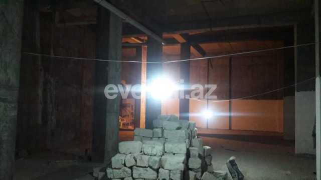 Сдаётся, объект, 700 m², Баку, Хатаинский r, Шах Исмаил Хатаи m.