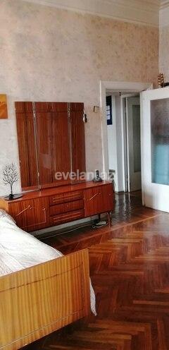 Satılır, köhnə tikili, 4 otaqlı, 117 m², Bakı, Nərimanov r, Nəriman Nərimanov m.