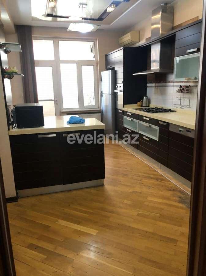 Rent, new building, 4 room, 210 m², Elmlar Akademiyası m.