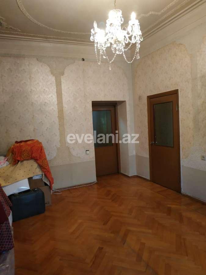 Satılır, köhnə tikili, 3 otaqlı, 80 m², Bakı, Nərimanov r, Montin q, Nəriman Nərimanov m.