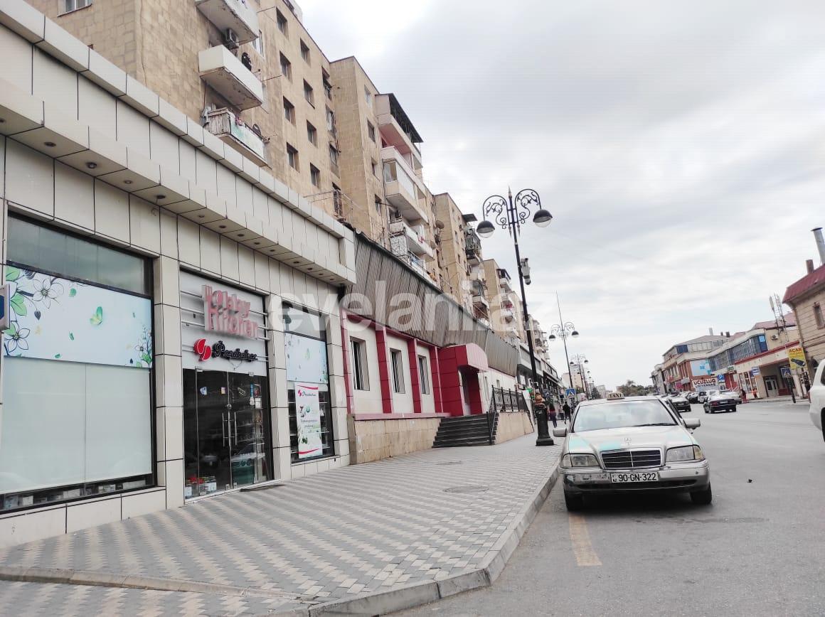 Satılır, yeni tikili, 2 otaqlı, 60 m², Bakı, Nizami r, Neftçilər m.