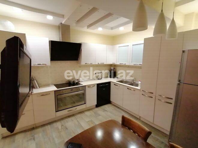 Satılır, yeni tikili, 3 otaqlı, 150 m², Bakı, Nəsimi r, 8 Noyabr m.