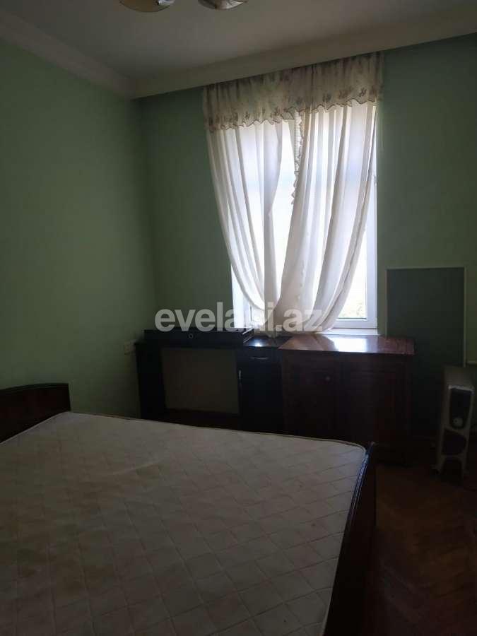 Sale, old building, 3 room, 80 m², Nariman Narimanov m.