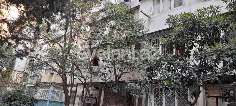 Satılır, köhnə tikili, 3 otaqlı, 75 m², Bakı, Yasamal r.