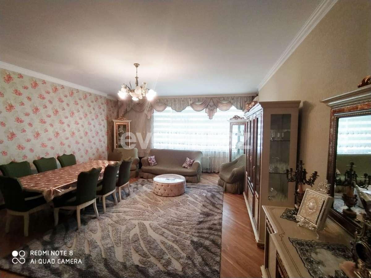 Satılır, yeni tikili, 4 otaqlı, 230 m², Bakı, Xətai r, Şah İsmayıl Xətai m.