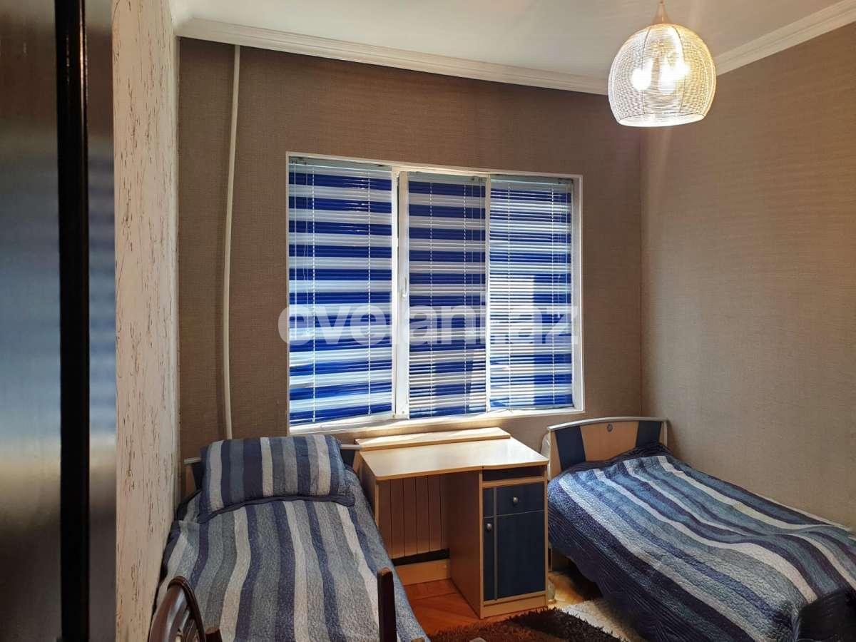 Satılır, köhnə tikili, 3 otaqlı, 81 m², Bakı, Binəqədi r, Nəsimi m.