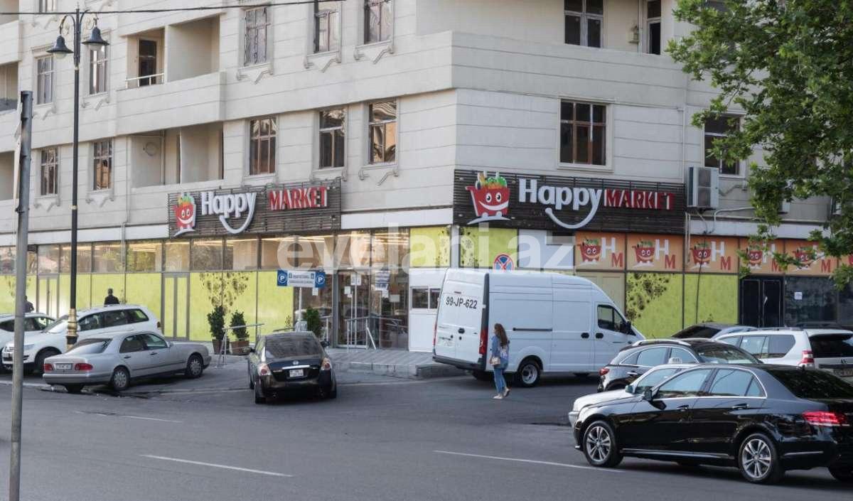 Kirayə verilir, yeni tikili, 3 otaqlı, 100 m², Bakı, Xətai r, Şah İsmayıl Xətai m.