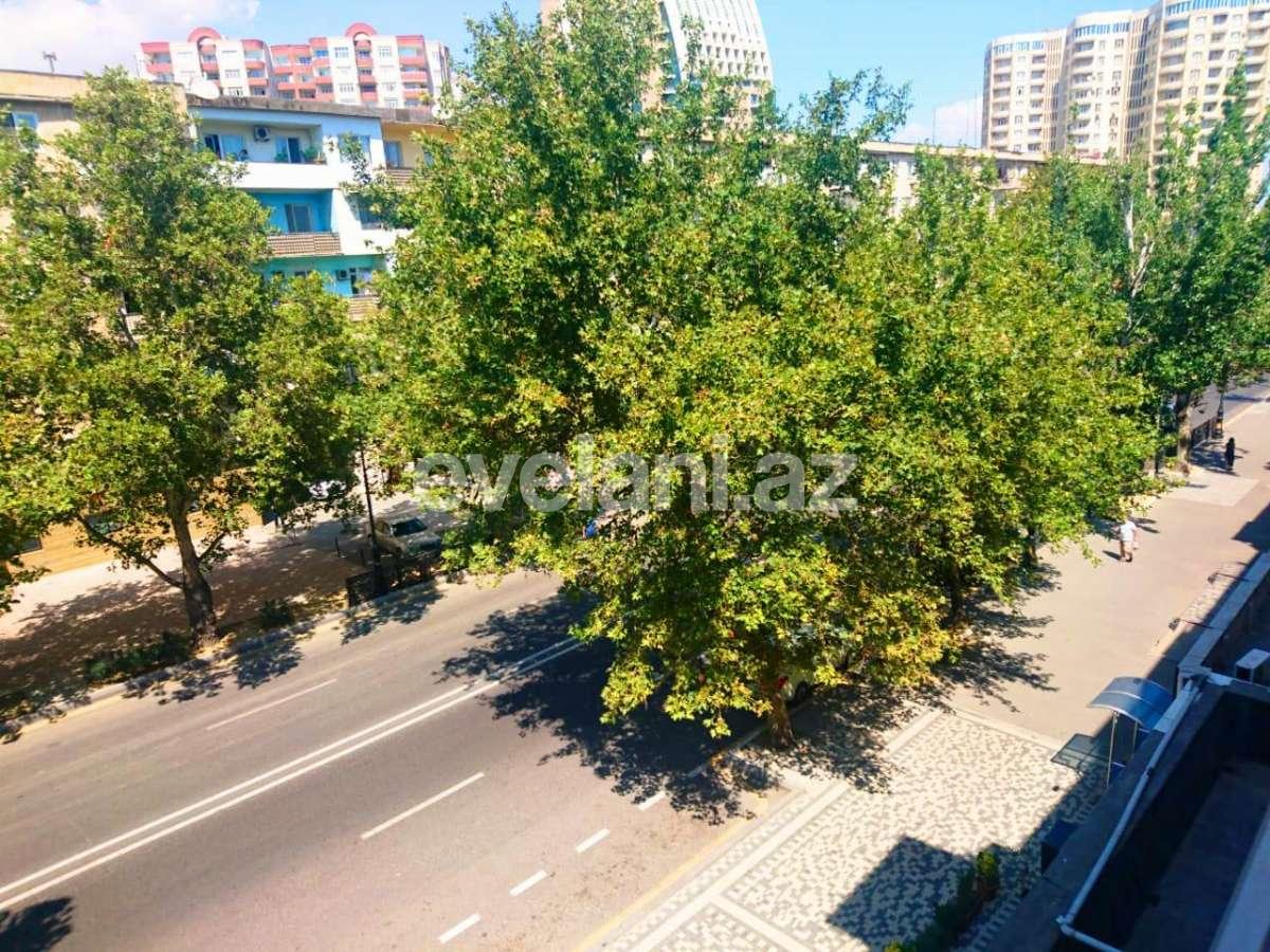 Продаётся, вторичка, 2-комнаты, 55 m², Элмляр Академиясы m.