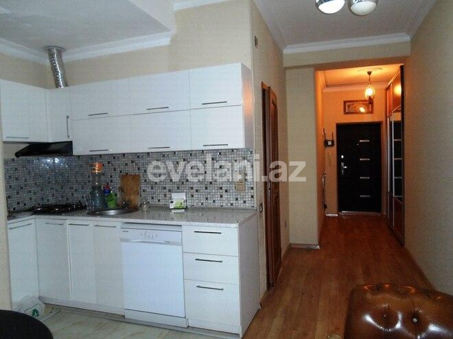 Sale, new building, 2 room, 70 m², Inshaatchilar m.