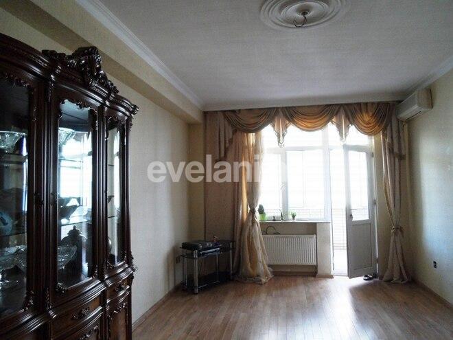 Sale, new building, 2 room, 70 m², Inshaatchilar m.