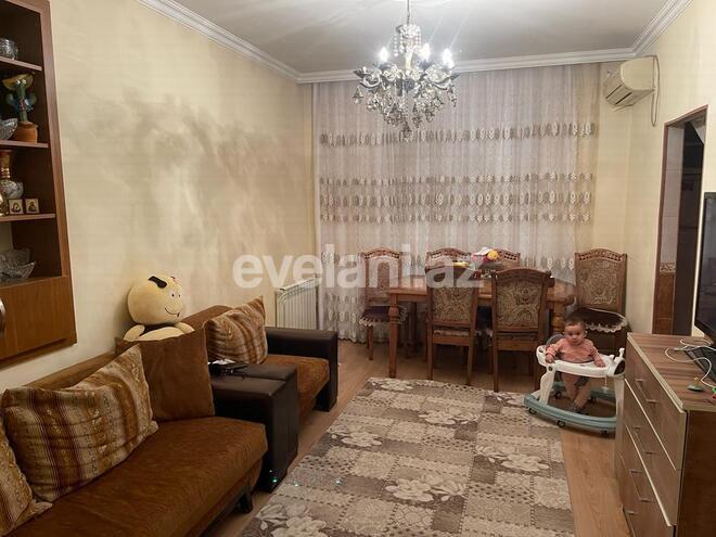 Satılır, köhnə tikili, 2 otaqlı, 55 m², Bakı, Nəsimi r, Memar Əcəmi m.