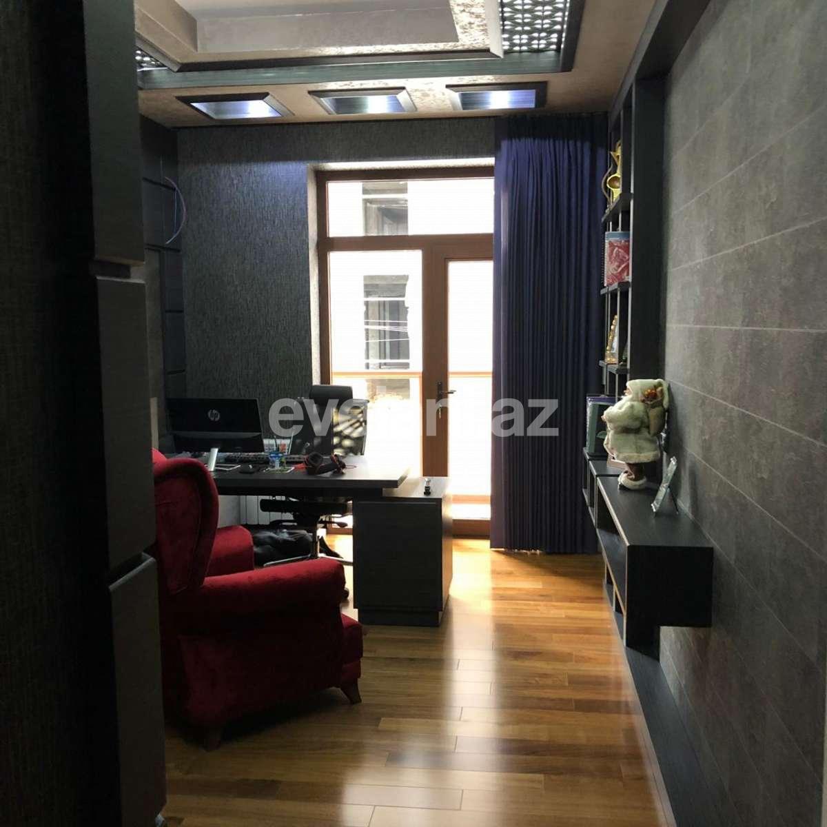 Satılır, yeni tikili, 5 otaqlı, 250 m², Elmlər Akademiyası m.