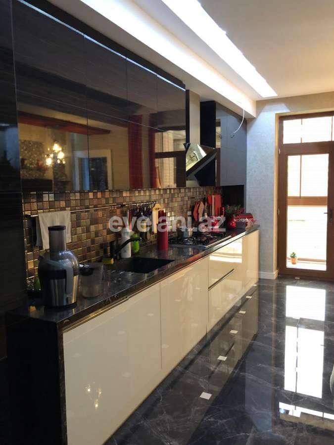 Satılır, yeni tikili, 5 otaqlı, 250 m², Elmlər Akademiyası m.