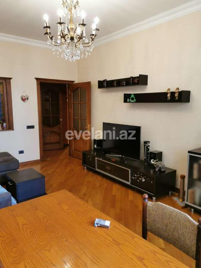 Satılır, yeni tikili, 2 otaqlı, 80 m², 28 may m.