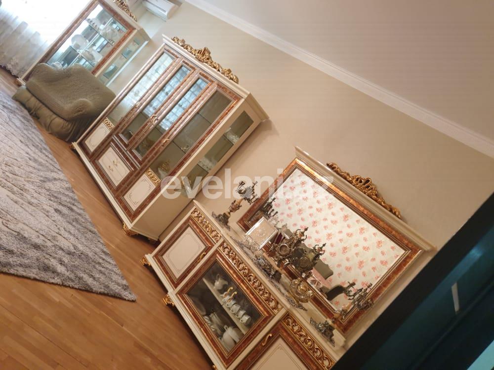 Satılır, yeni tikili, 3 otaqlı, 250 m², Bakı, Xətai r, Şah İsmayıl Xətai m.