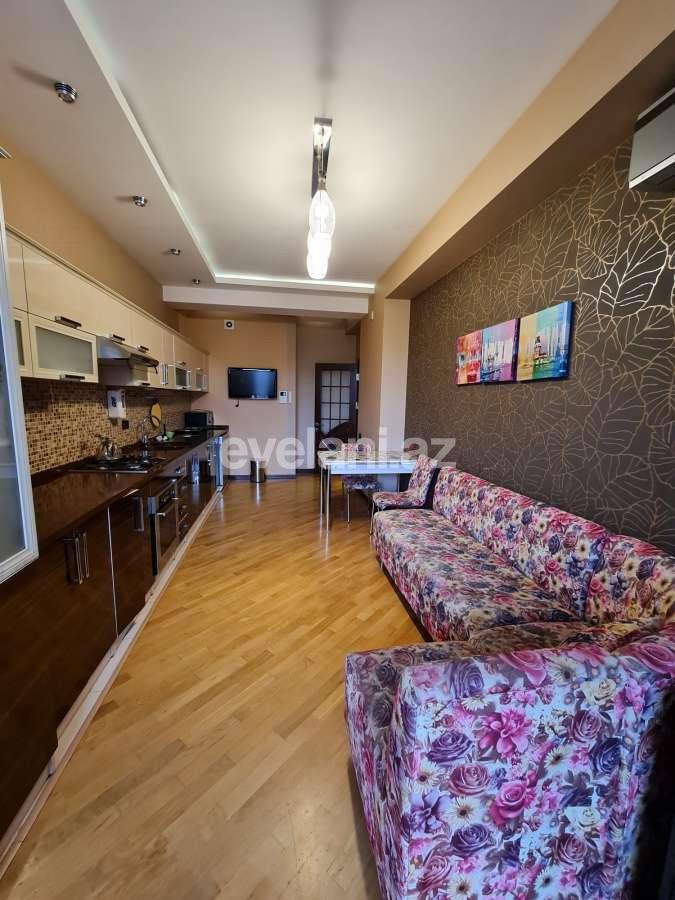 Rent, new building, 3 room, 130 m², Baku, Sabail r, Badamdar d.