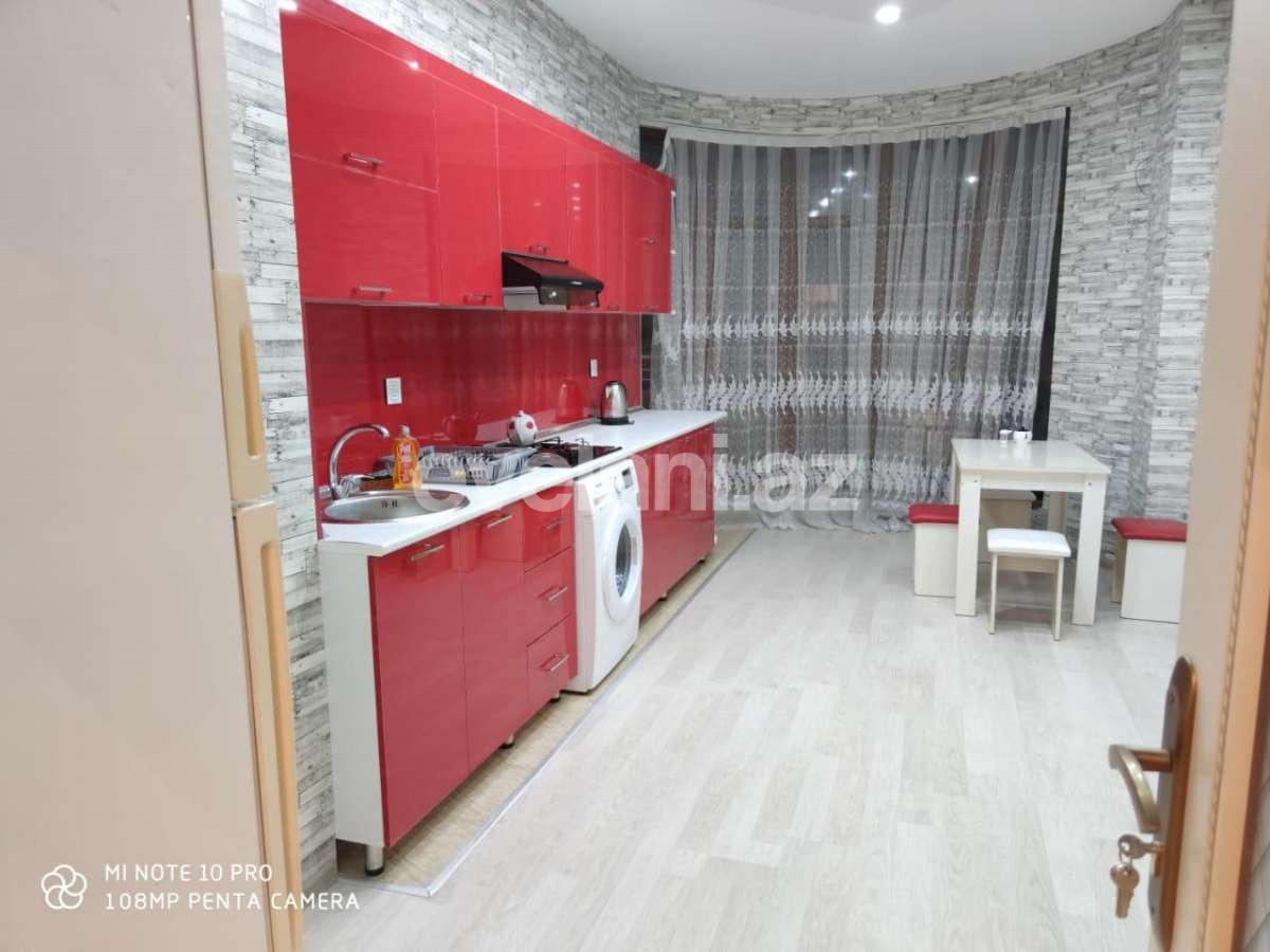 Kirayə verilir, yeni tikili, 3 otaqlı, 160 m², Bakı, Xətai r, Şah İsmayıl Xətai m.