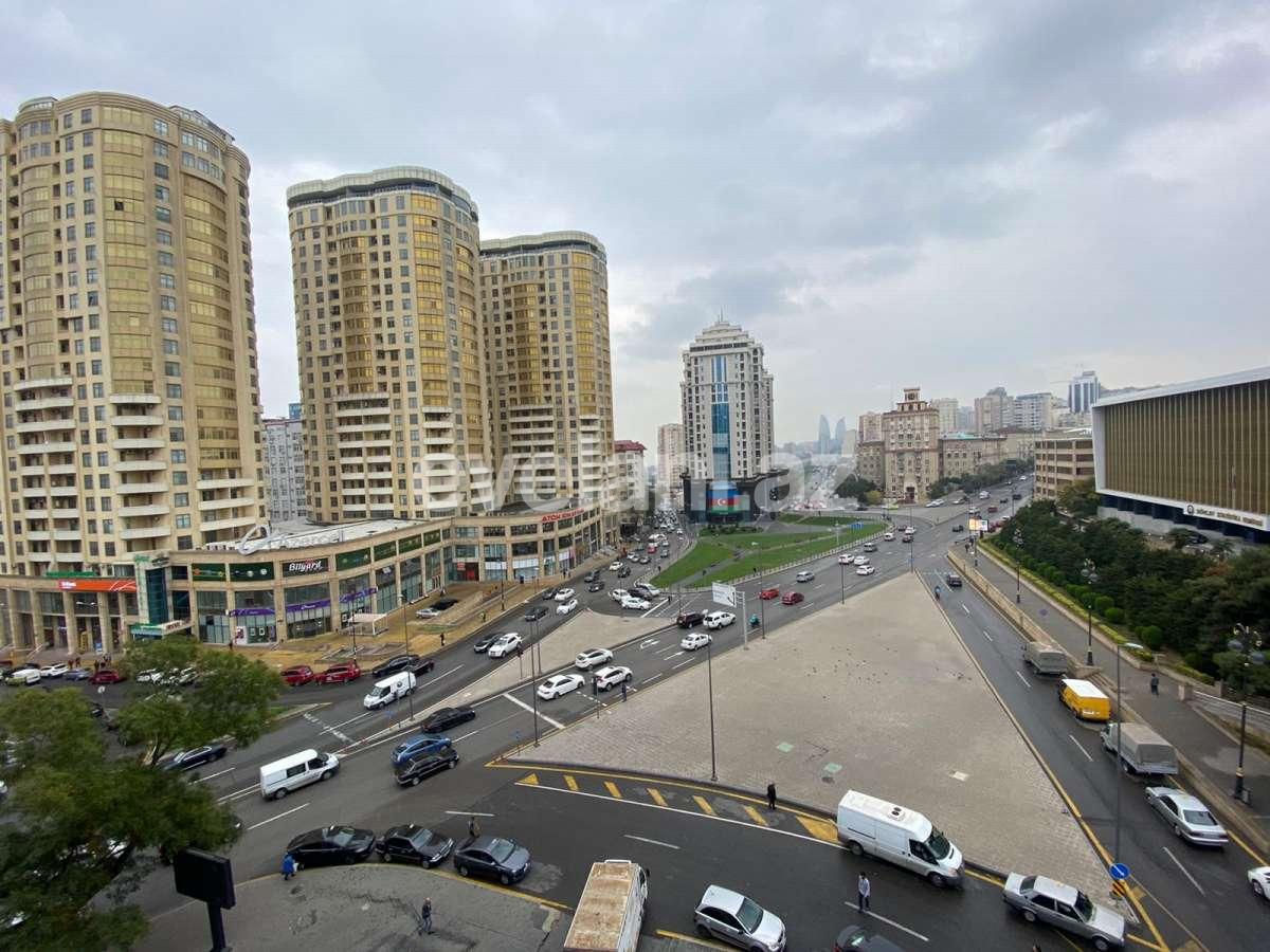 Sale, old building, 2 room, 68 m², Baku, Yasamal r, Yasamal d, Nizami m.