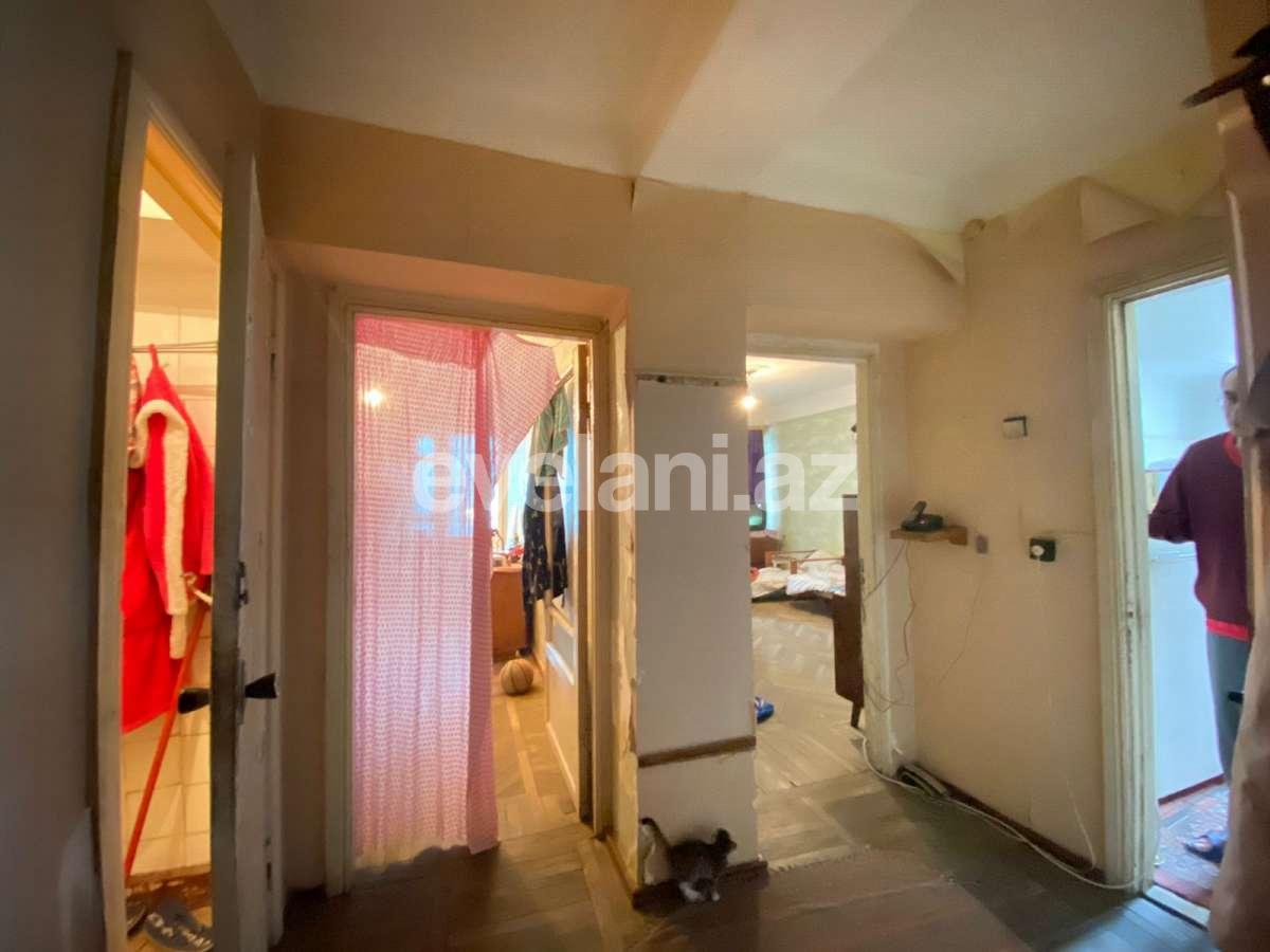 Sale, old building, 2 room, 68 m², Baku, Yasamal r, Yasamal d, Nizami m.