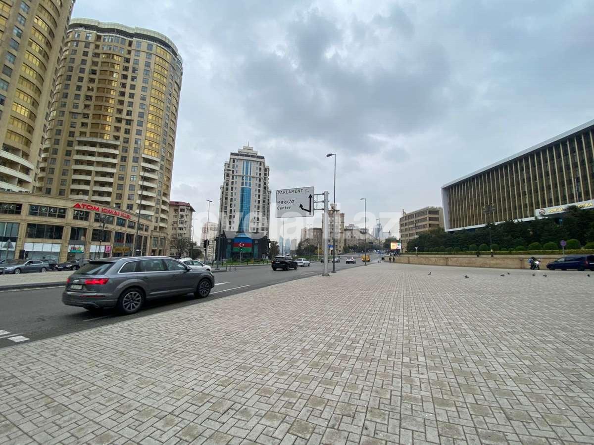 Sale, old building, 2 room, 68 m², Baku, Yasamal r, Yasamal d, Nizami m.