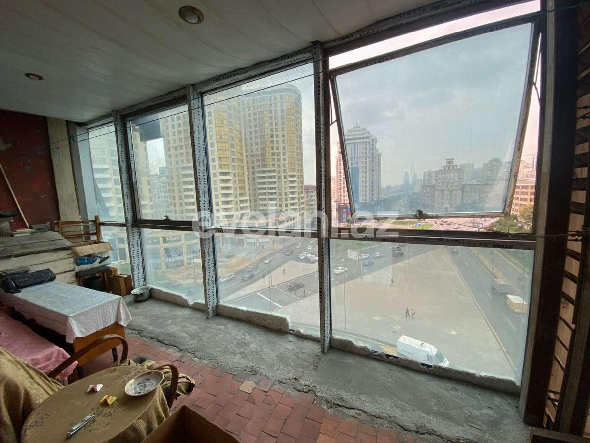 Sale, old building, 2 room, 68 m², Baku, Yasamal r, Yasamal d, Nizami m.