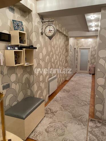 Satılır, yeni tikili, 3 otaqlı, 130 m², Bakı, Yasamal r, Yeni Yasamal q, İnşaatçılar m.