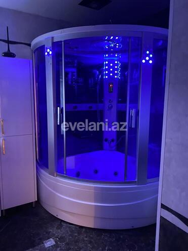 Satılır, yeni tikili, 3 otaqlı, 130 m², Bakı, Yasamal r, Yeni Yasamal q, İnşaatçılar m.