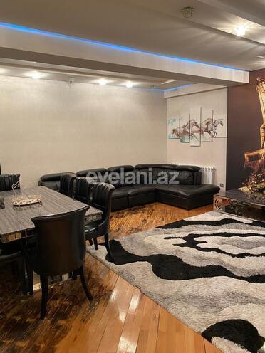 Satılır, yeni tikili, 3 otaqlı, 130 m², Bakı, Yasamal r, Yeni Yasamal q, İnşaatçılar m.